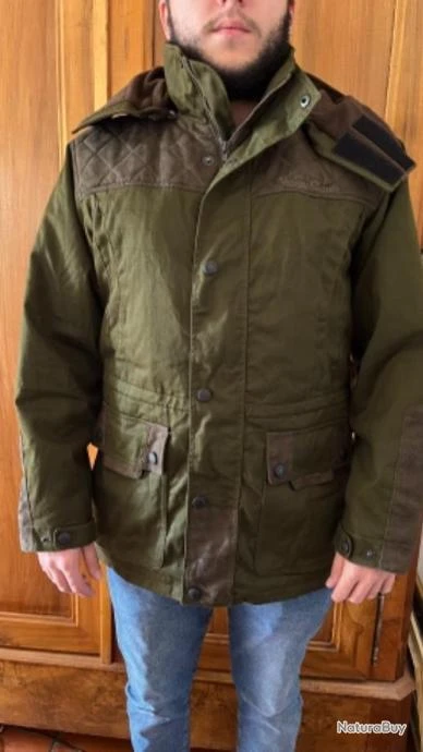 VESTE De CHASSE VERNEY-CARRON Modèle CHAMBORD 1 VESTE De CHASSE VERNEY-CARRON Modèle CHAMBORD