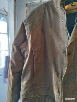 Magnifique Veste De Chasse Neuve VERNAY CARRON FOX TROT XL Aspect Vieux Cuir 17 Magnifique Veste De Chasse Neuve VERNAY CARRON FOX TROT XL Aspect Vieux Cuir -Verney-Carron 00015 Magnifique veste de chasse neuve VERNAY CARRON FOX TROT XL aspect vieux cuir