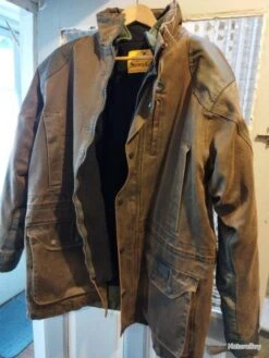 Magnifique Veste De Chasse Neuve VERNAY CARRON FOX TROT XL Aspect Vieux Cuir 22 Magnifique Veste De Chasse Neuve VERNAY CARRON FOX TROT XL Aspect Vieux Cuir -Verney-Carron 00020 Magnifique veste de chasse neuve VERNAY CARRON FOX TROT XL aspect vieux cuir